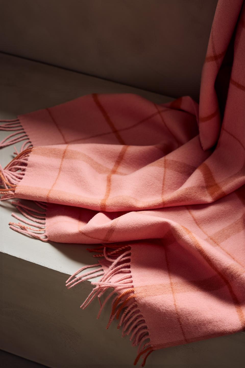 WARP & WEFT, CORAL/AMBER