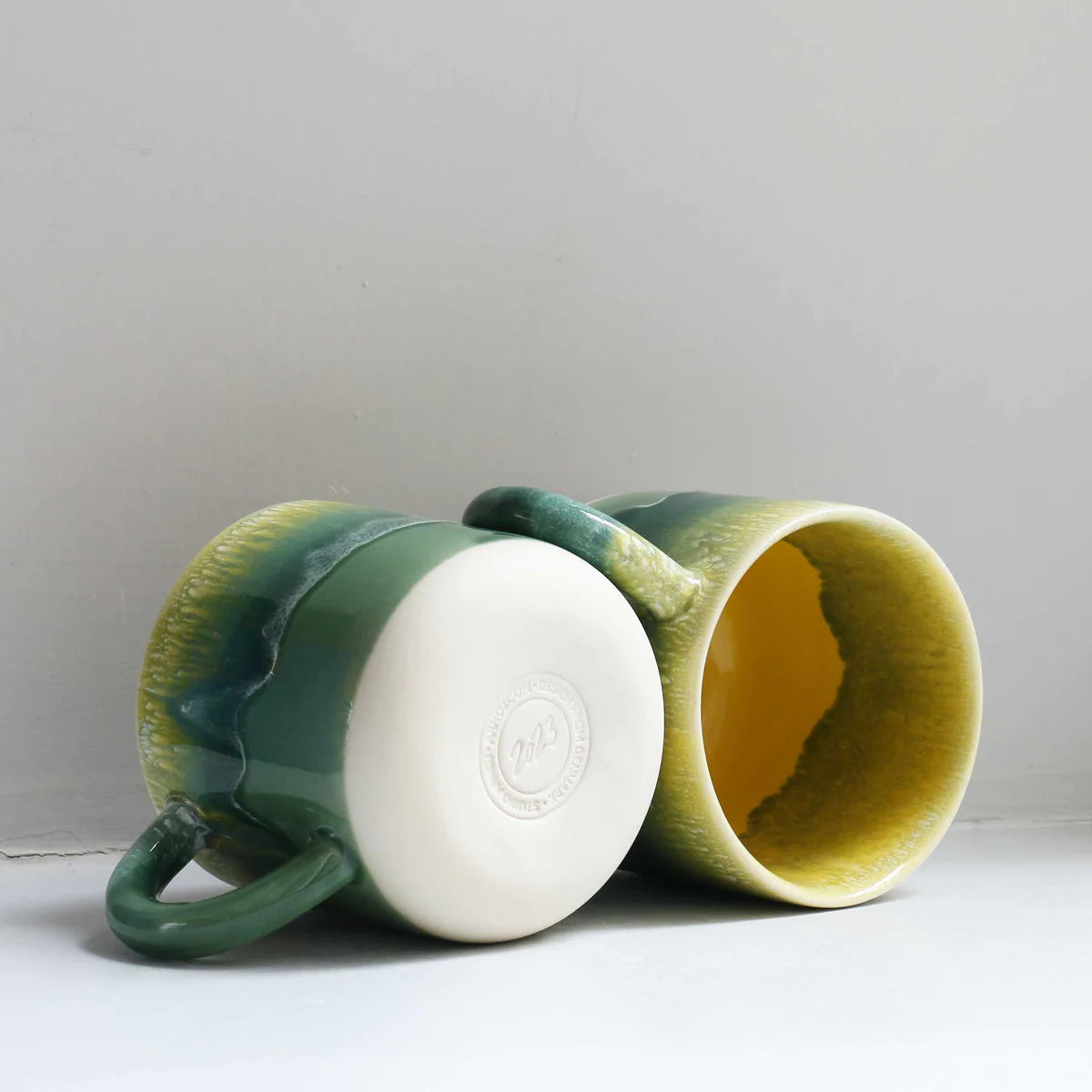 CHUG MUG, BANANA LEAF
