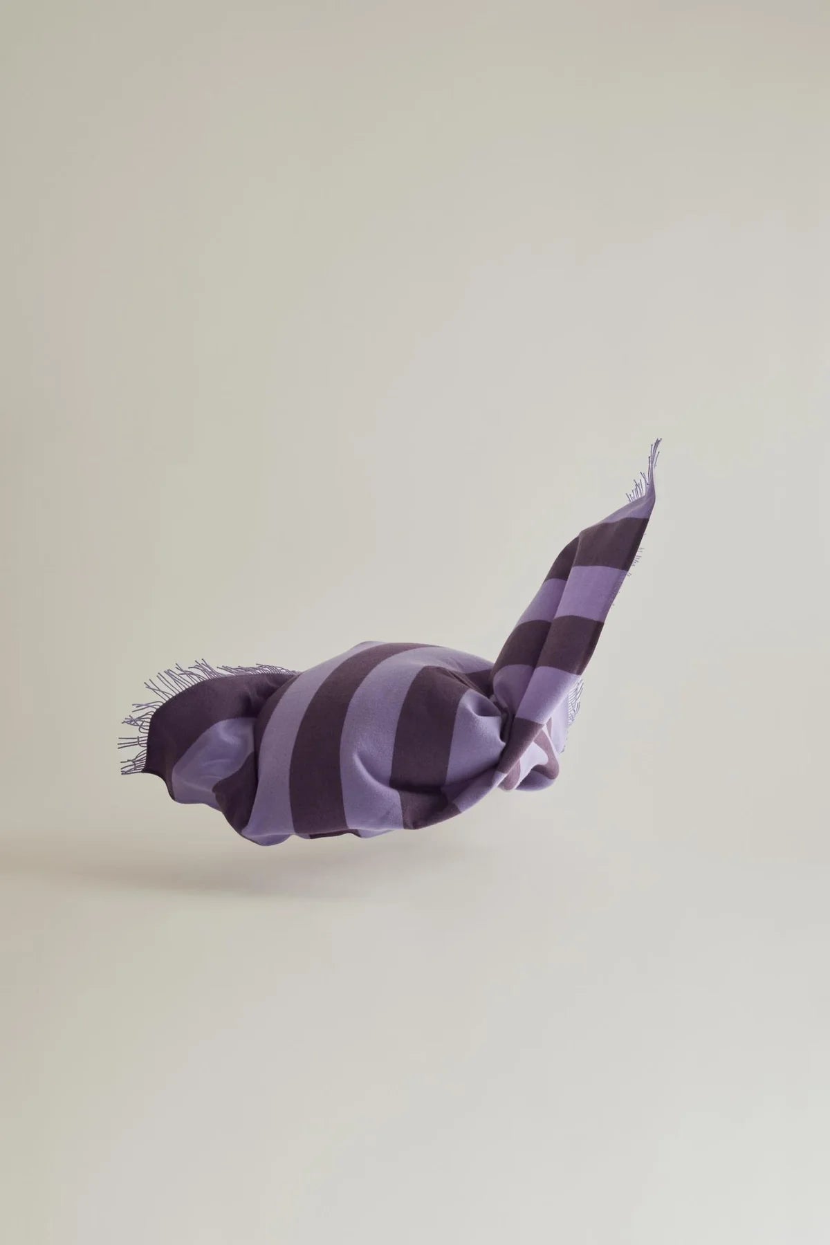 THE SWEATER, LAVENDER PURPLE