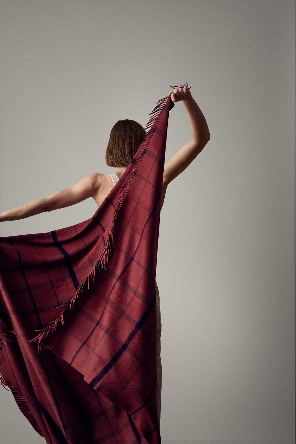 WARP & WEFT, BEETROOT